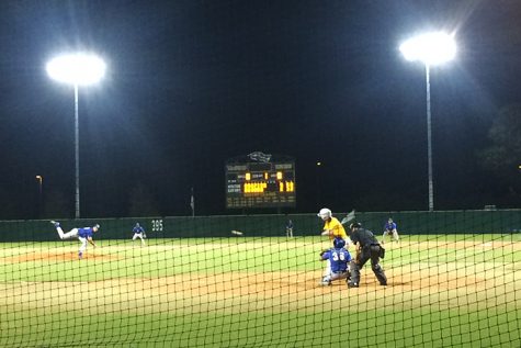 San Jac Wins, Loses in Fall Doubleheader
