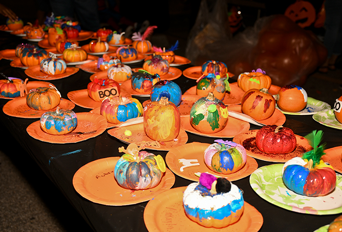 In 2016, the Student Government Association participated in the yearly festival by hosting a pumpkin painting table. This year’s event features a wide range of family-friendly activities including train rides, a petting zoo, and a costume contest open to all ages.  